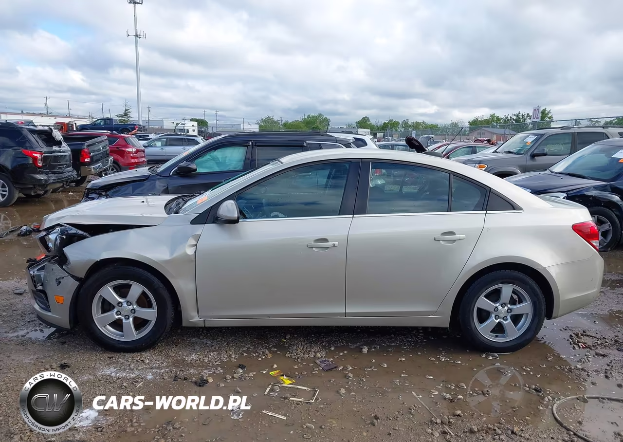 2015 Chevrolet Cruze 1Lt Auto VIN:1G1PC5SB0F7178923 - 14