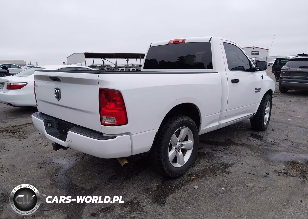 2014 Ram 1500 Express VIN:3C6JR6AG7EG324453 - 4