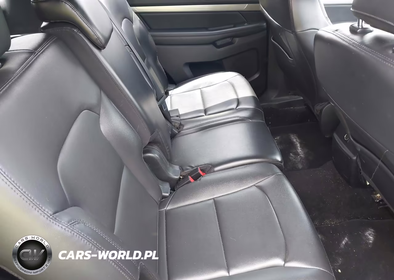 2019 Ford Explorer Xlt VIN:1FM5K8DH3KGA01891 - 8