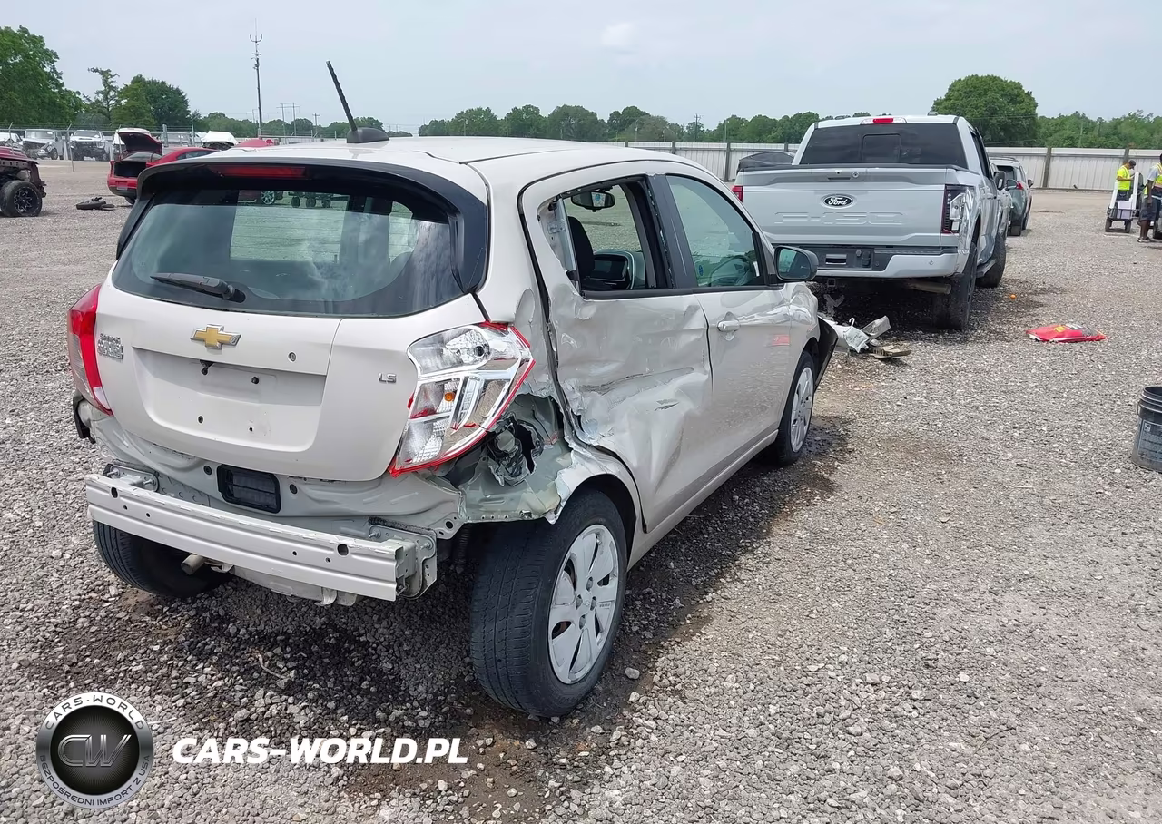 2016 Chevrolet Spark Ls Cvt VIN:KL8CB6SA7GC617879 - 4