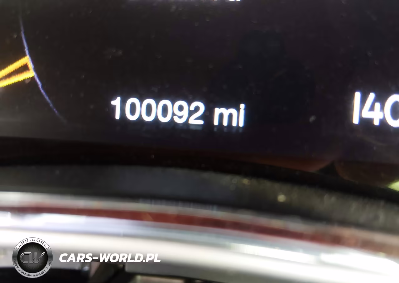 2020 Jeep Grand Cherokee Summit 4X4 VIN:1C4RJFJG1LC152178 - 16