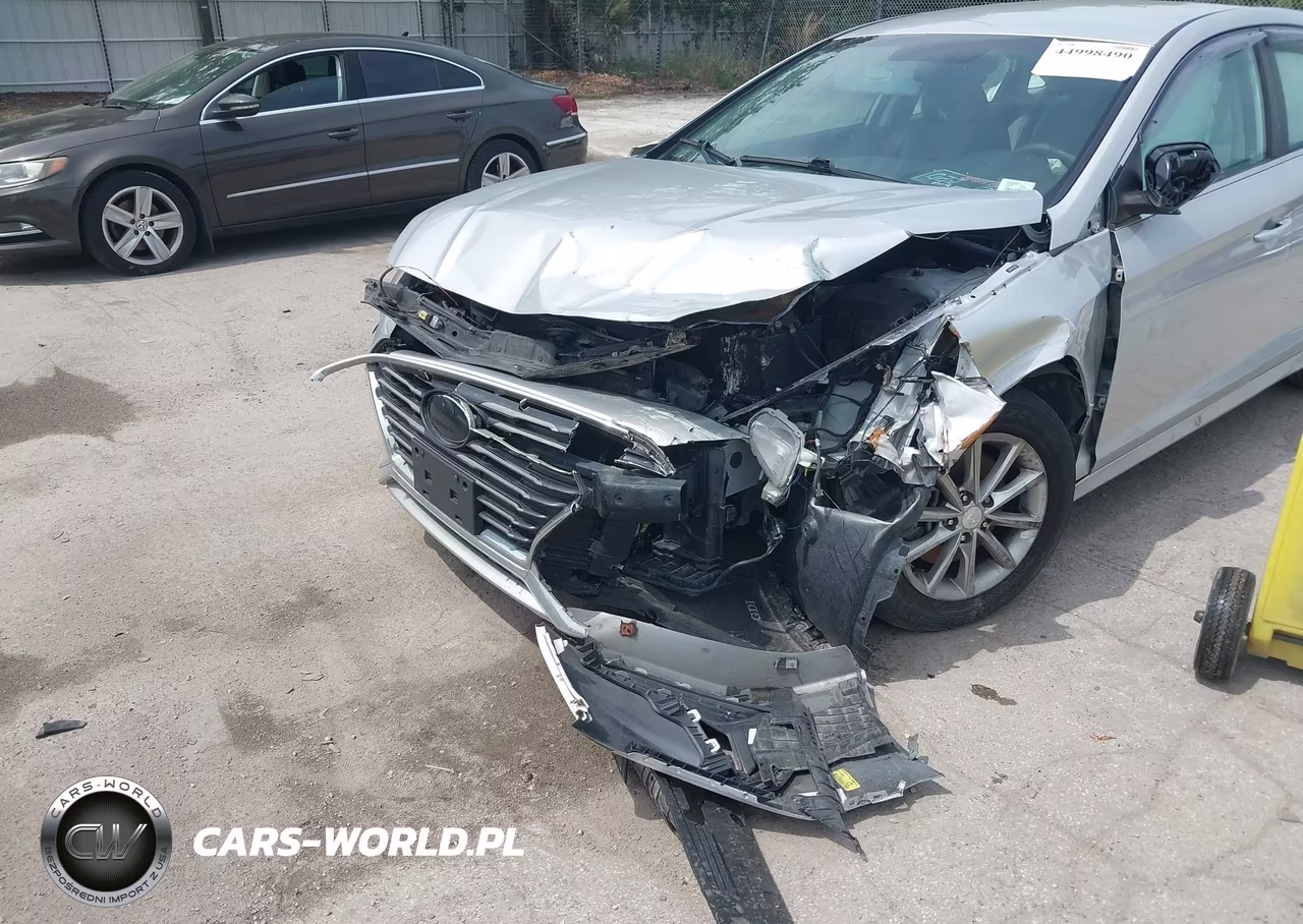 2019 Hyundai Sonata Se VIN:5NPE24AF2KH767106 - 6