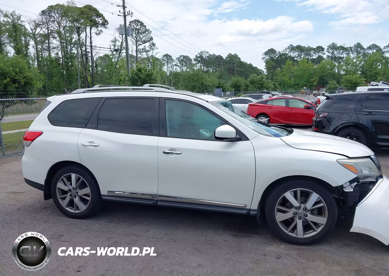 2015 Nissan Pathfinder Platinum VIN:5N1AR2MN4FC701865 - 13