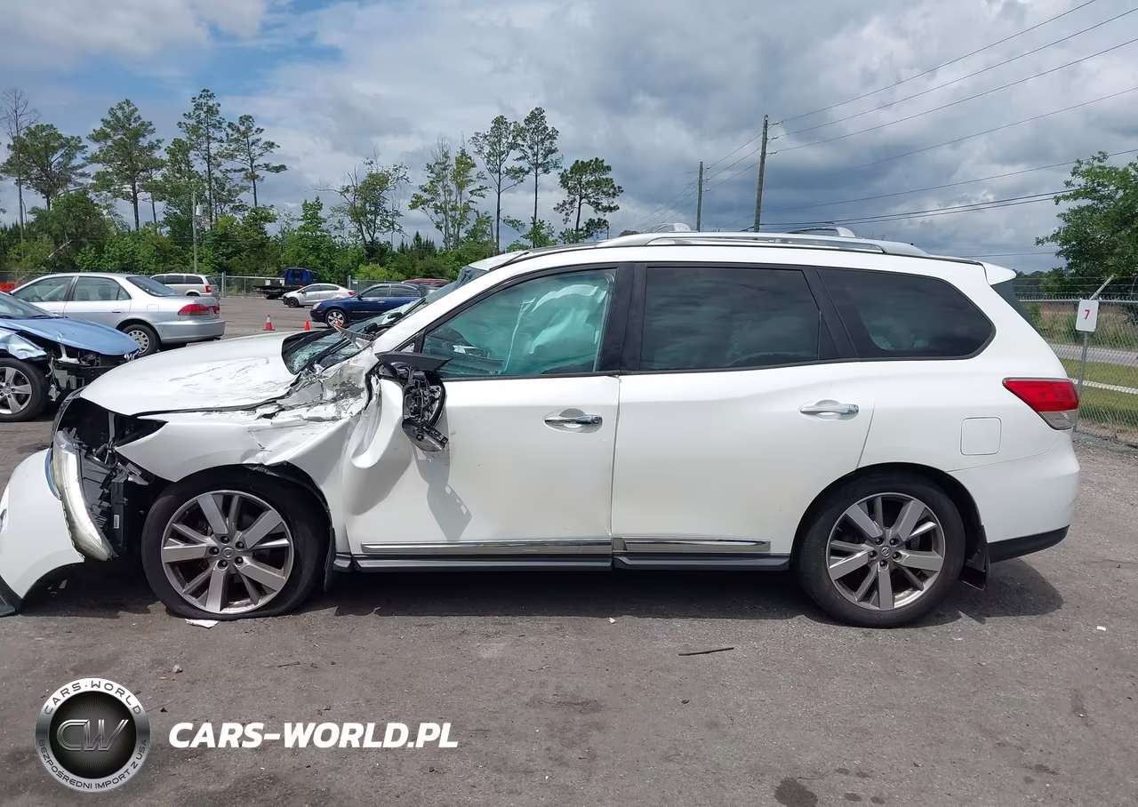 2015 Nissan Pathfinder Platinum VIN:5N1AR2MN4FC701865 - 14