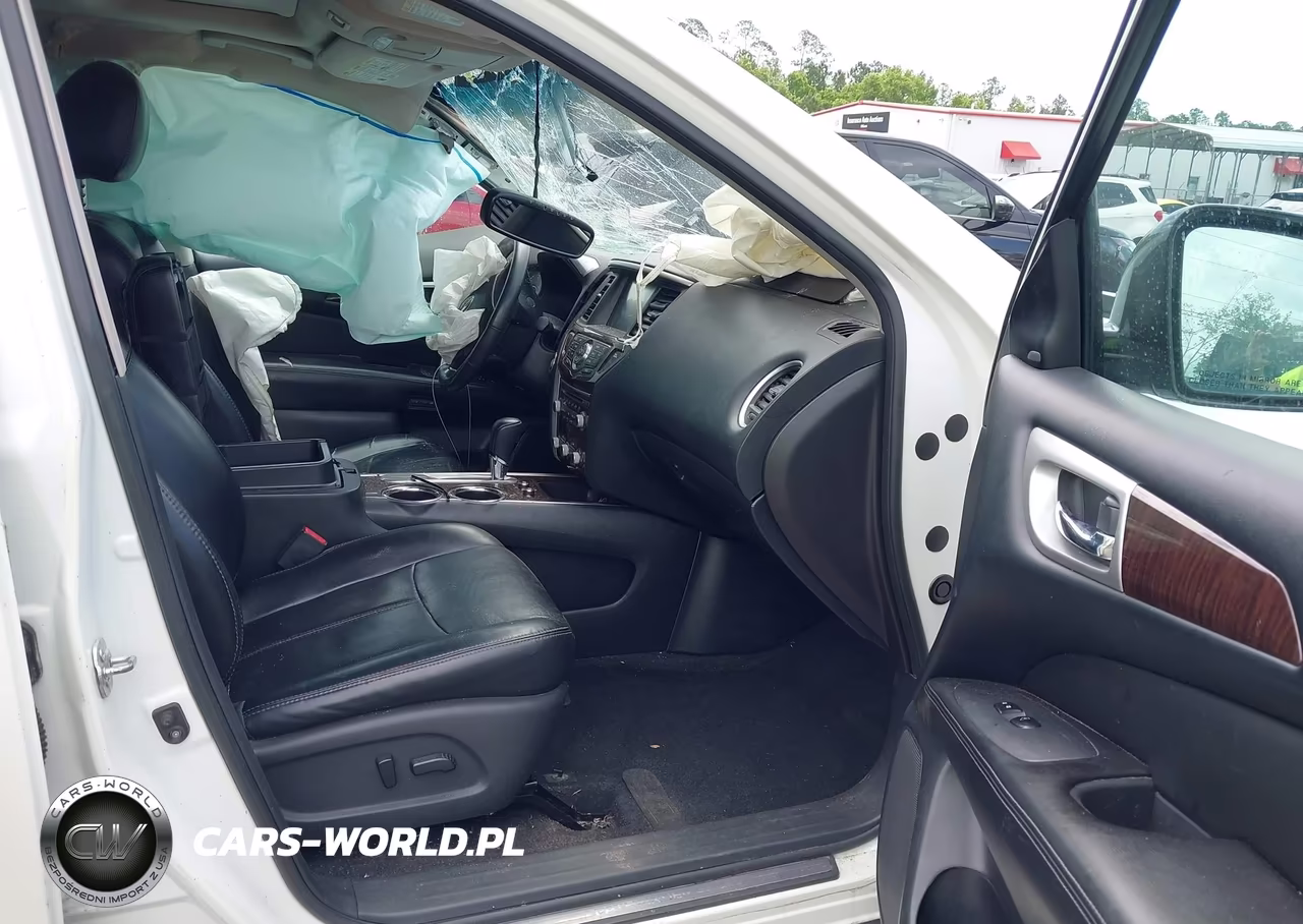 2015 Nissan Pathfinder Platinum VIN:5N1AR2MN4FC701865 - 5