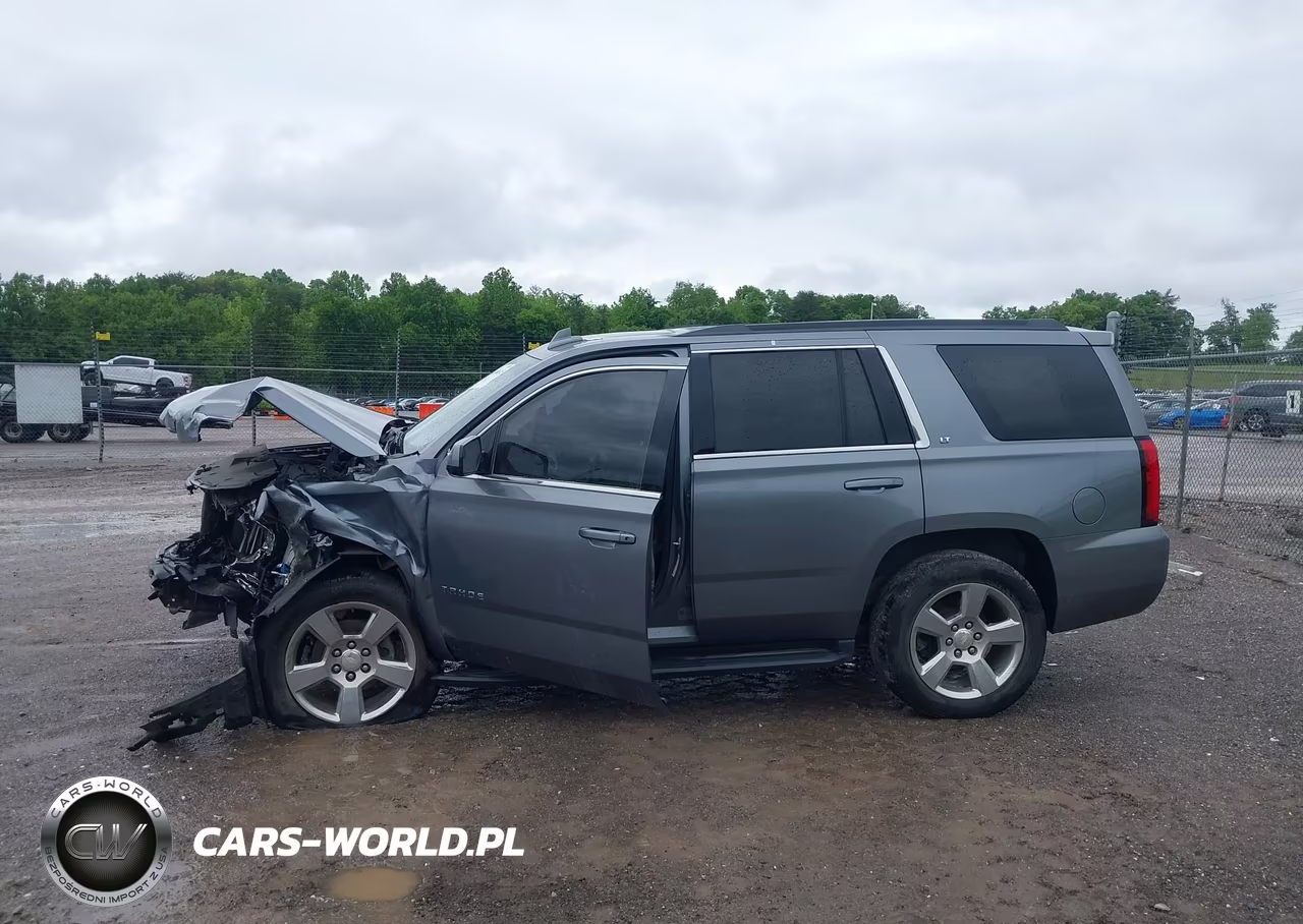 2019 Chevrolet Tahoe Lt VIN:1GNSKBKCXKR312581 - 15