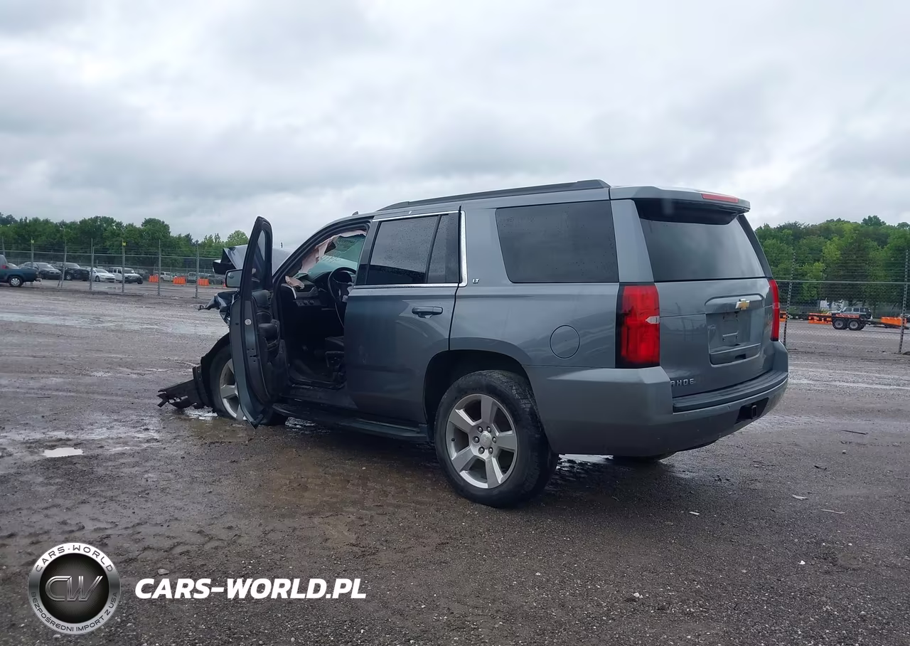 2019 Chevrolet Tahoe Lt VIN:1GNSKBKCXKR312581 - 3