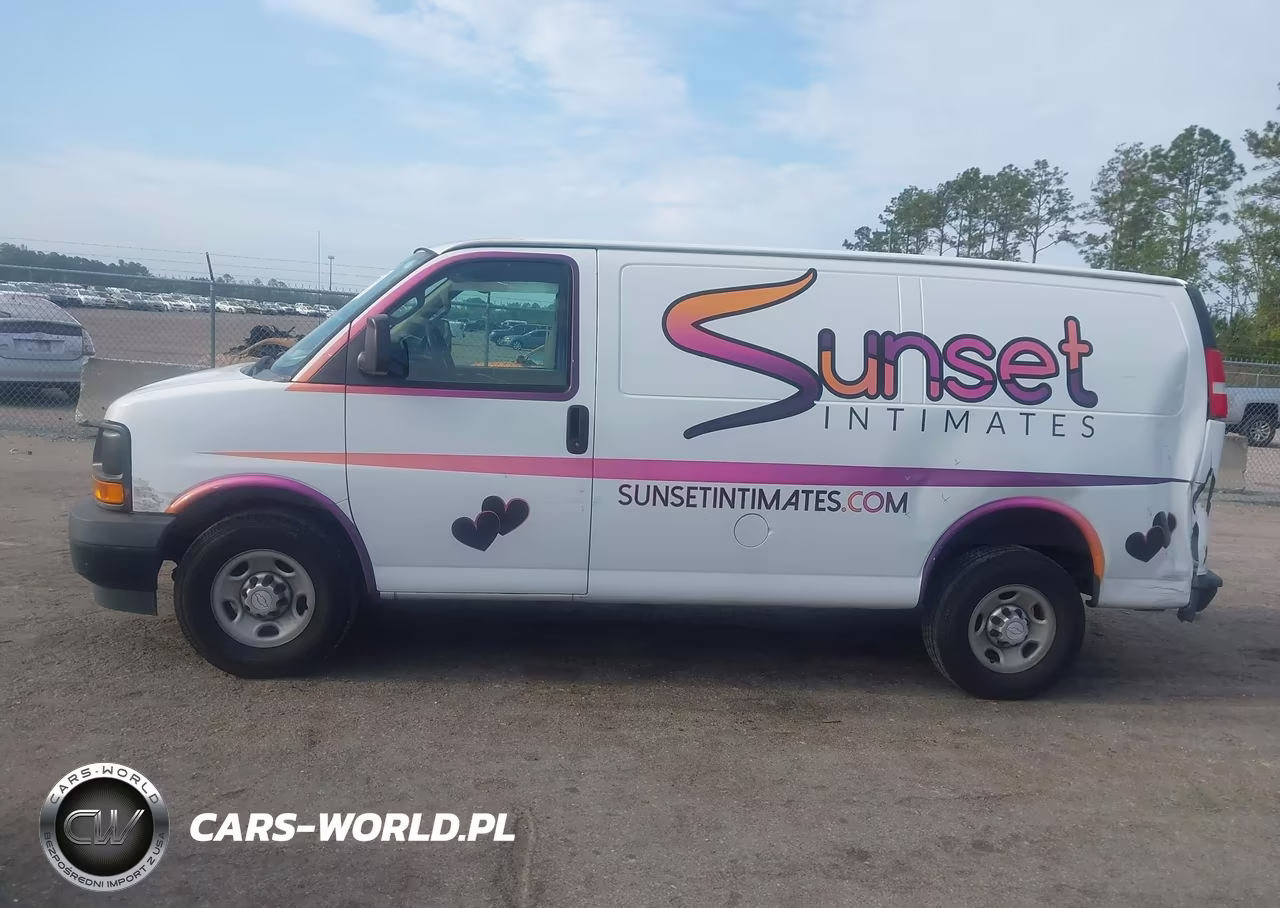 2017 Chevrolet Express 2500 Work Van VIN:1GCWGAFG3H1349112 - 14