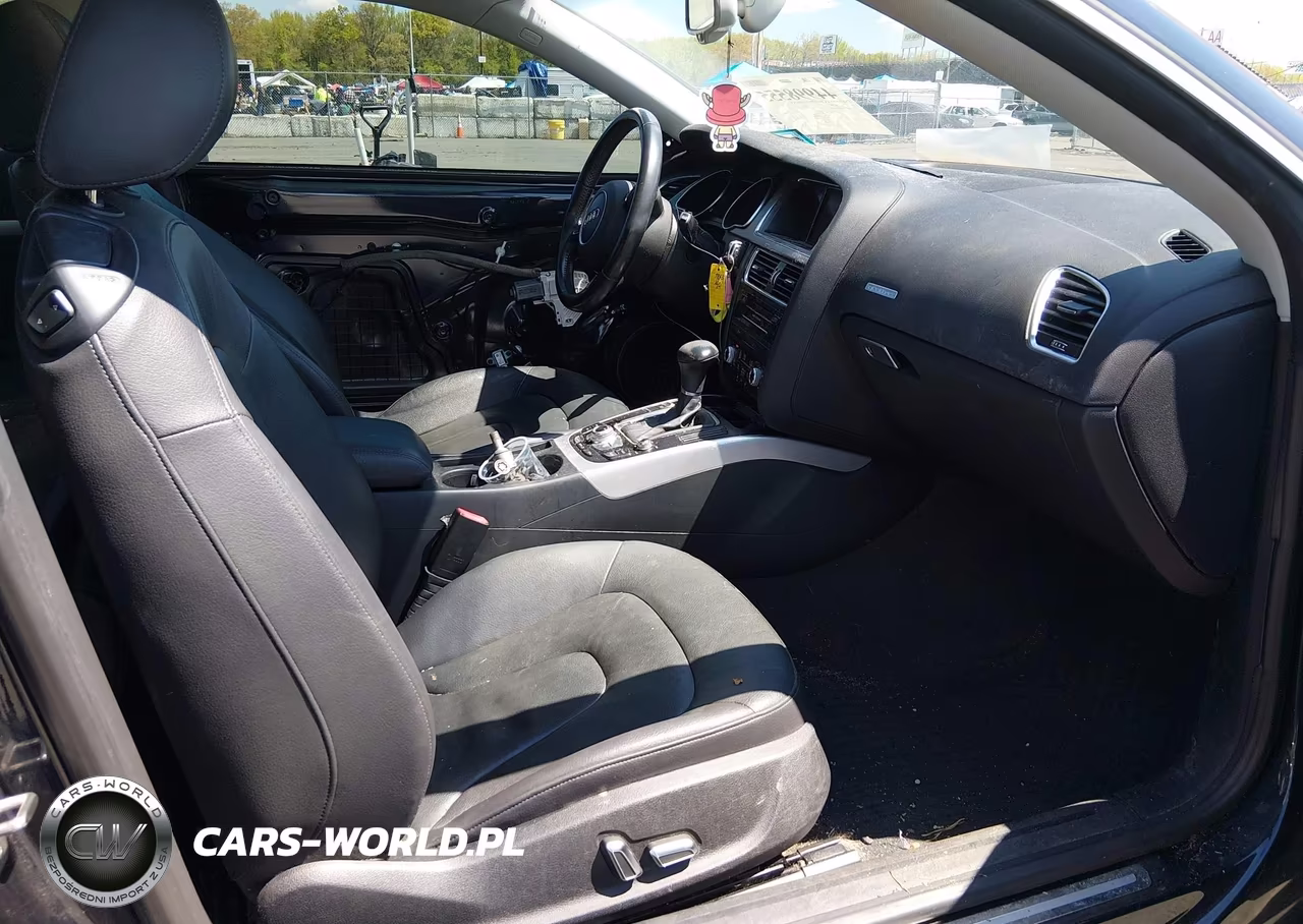 2013 Audi A5 2.0T Premium VIN:WAULFAFR3DA000787 - 5