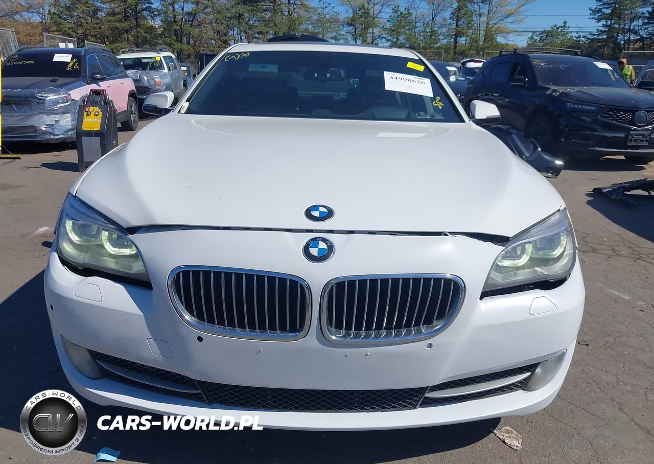 2013 BMW 750Li xDrive VIN:WBAYF8C5XDD140060 - 12