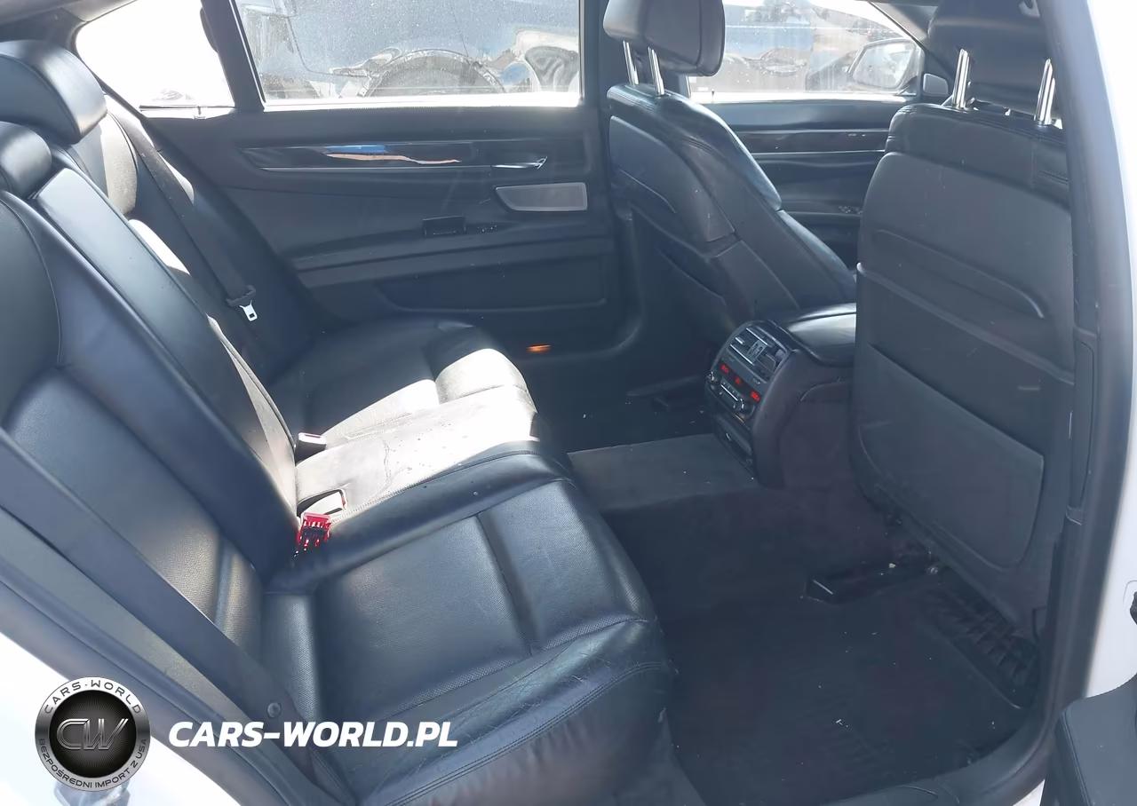2013 BMW 750Li xDrive VIN:WBAYF8C5XDD140060 - 8