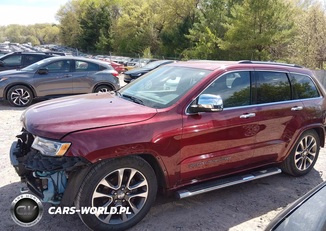 2018 Jeep Grand Cherokee Overland 4X4 VIN:1C4RJFCG7JC259861 - 14