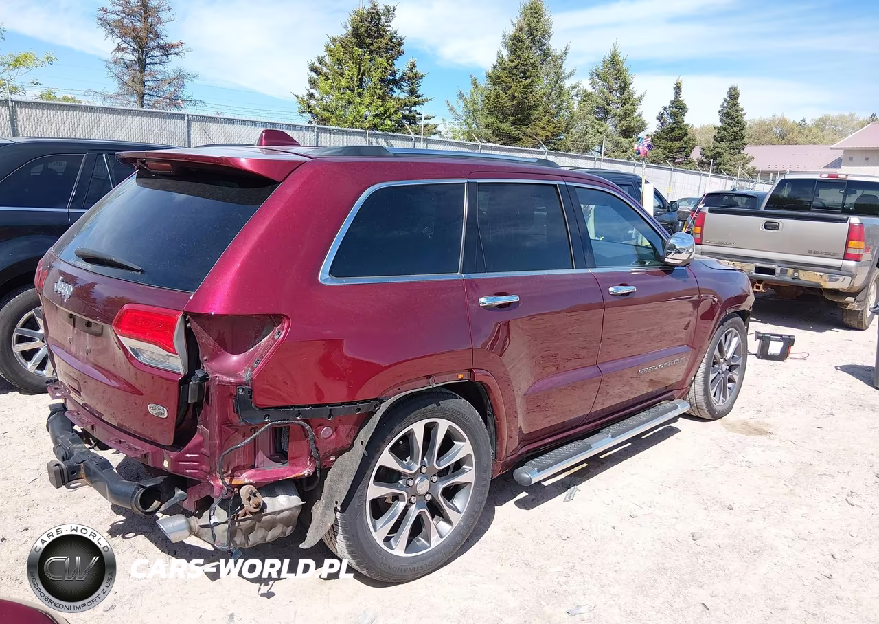 2018 Jeep Grand Cherokee Overland 4X4 VIN:1C4RJFCG7JC259861 - 4