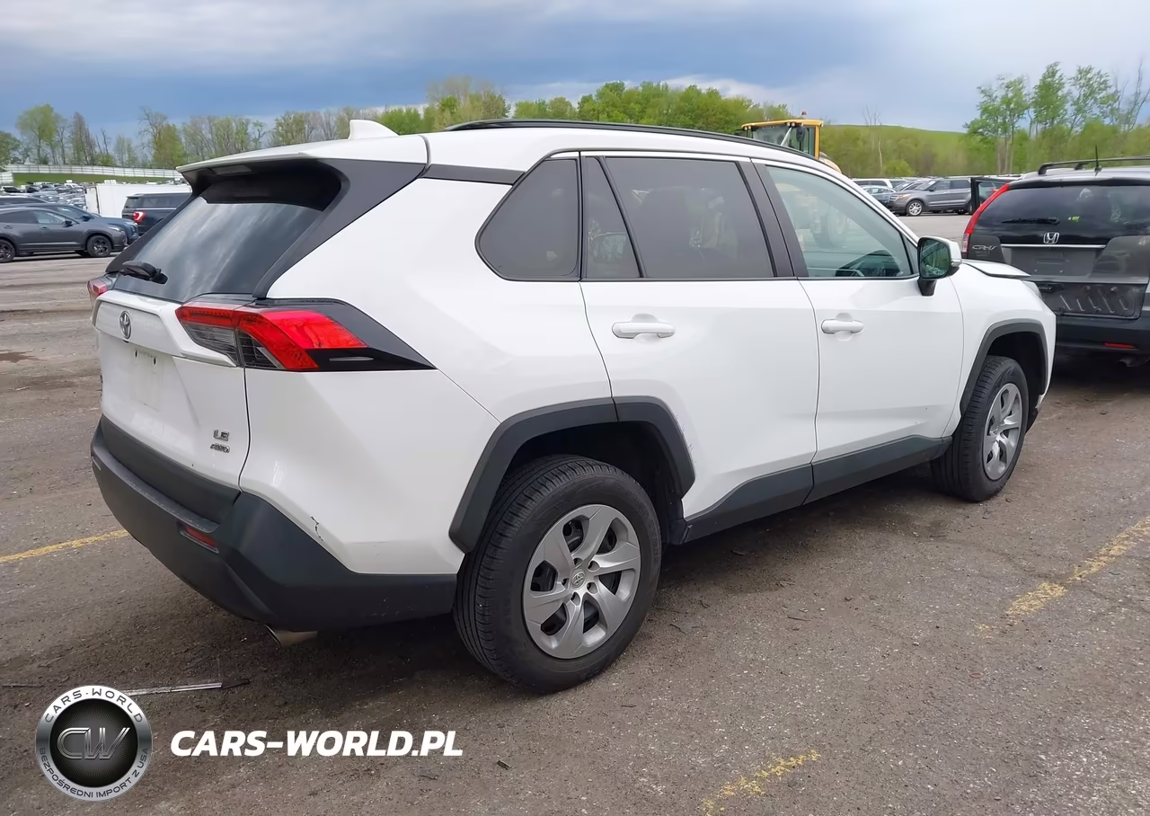 2021 Toyota Rav4 Le VIN:2T3G1RFV2MC236087 - 4