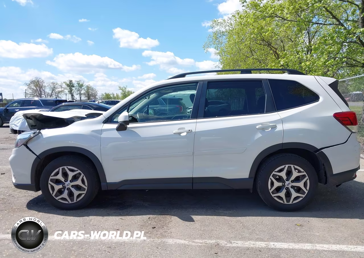 2021 Subaru Forester Premium VIN:JF2SKAJC6MH439391 - 14