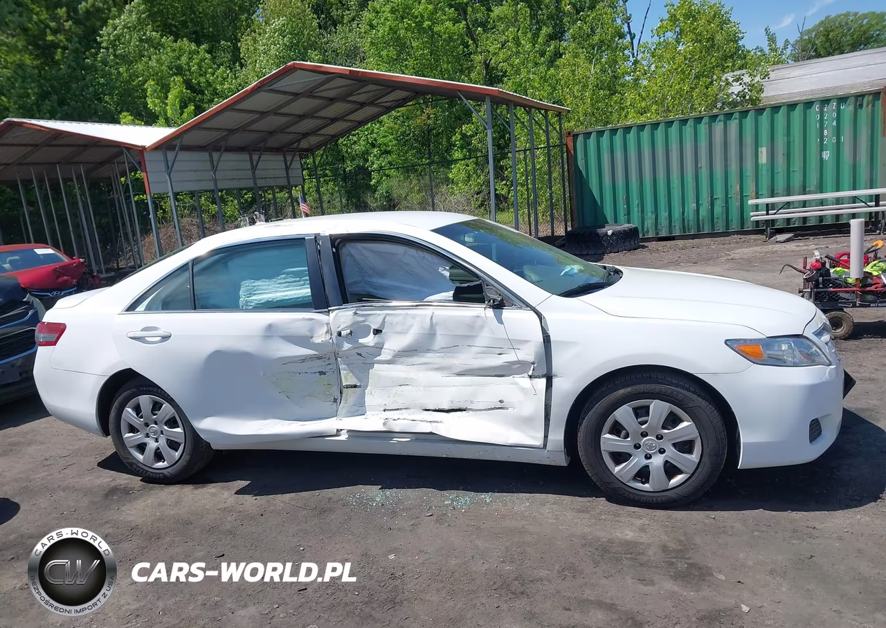 2010 Toyota Camry Le VIN:4T1BF3EK4AU573962 - 13