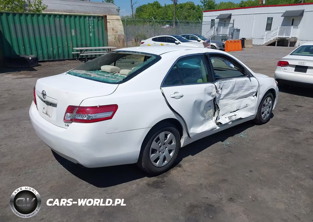 2010 Toyota Camry Le VIN:4T1BF3EK4AU573962 - 4