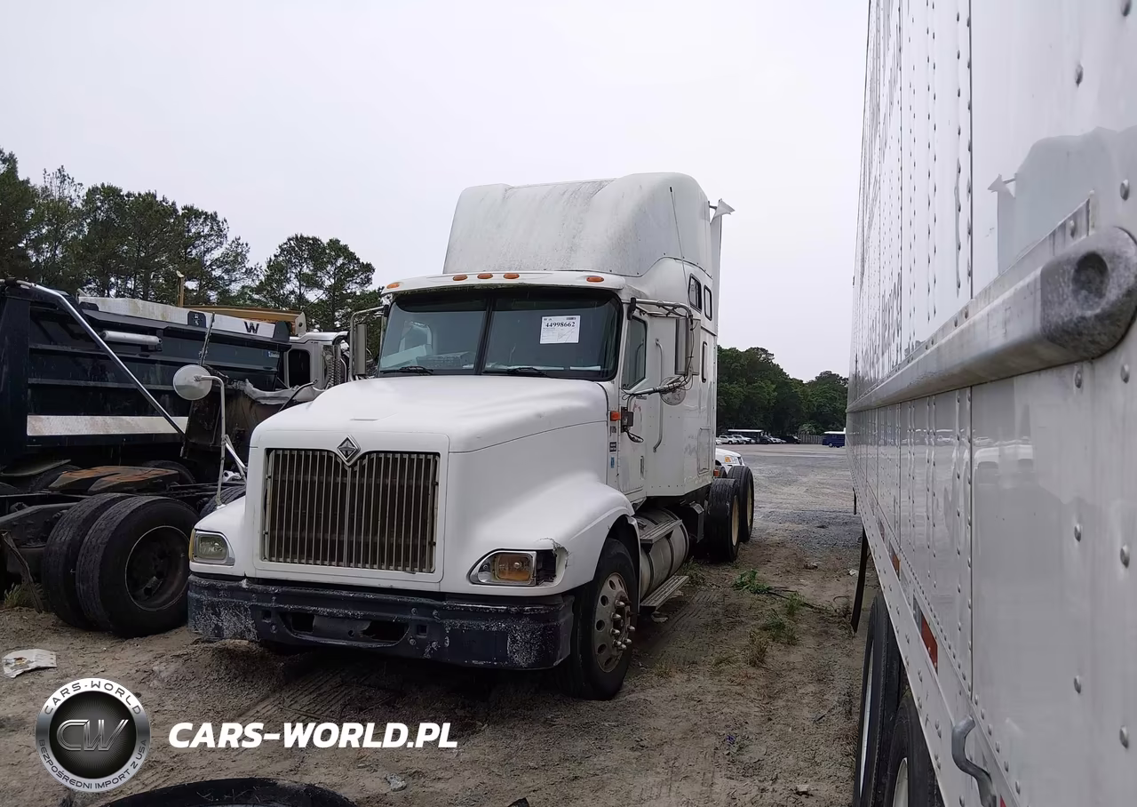2007 International 9400 VIN:2HSCNAPR17C310306 - 16