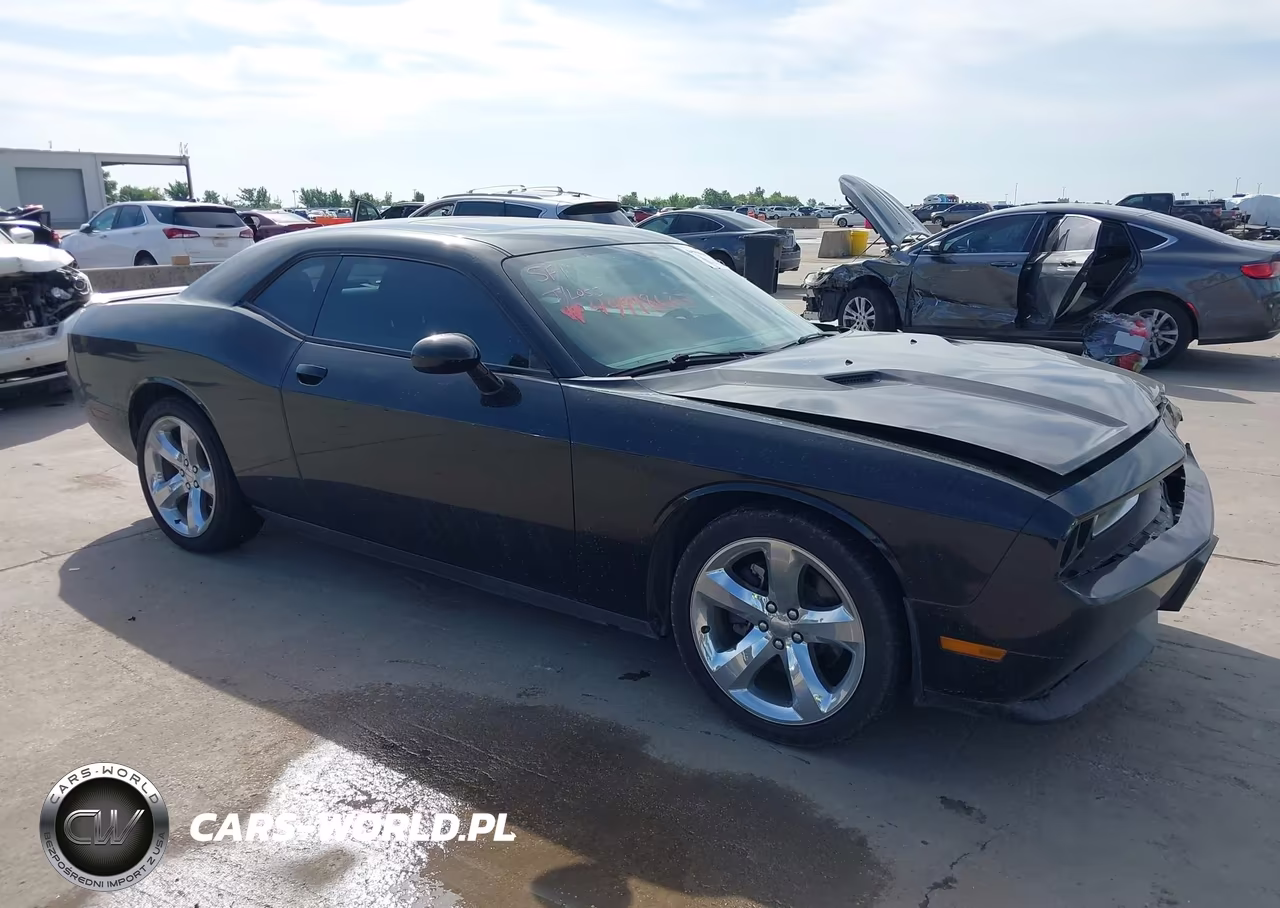 2012 Dodge Challenger Sxt