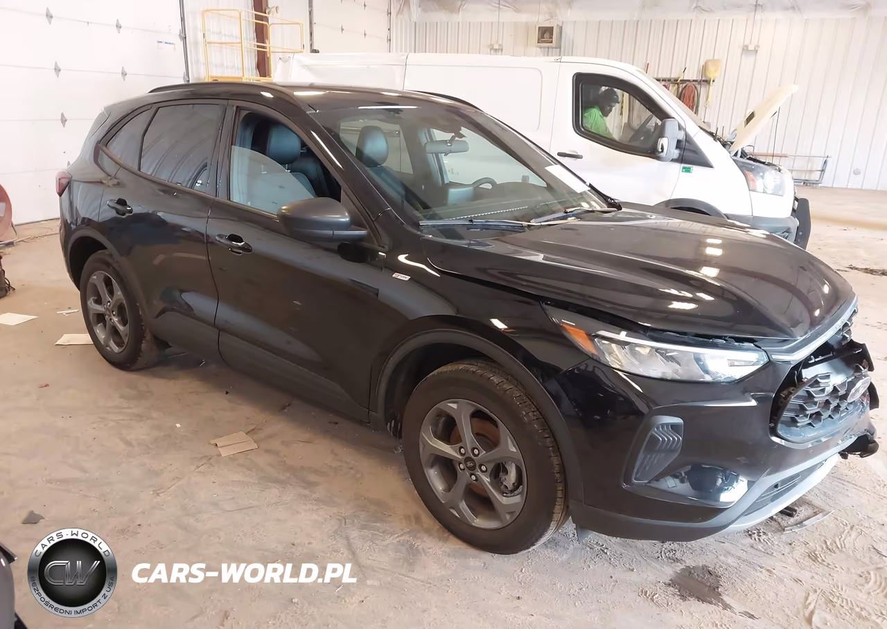 2025 Ford Escape St-Line – zdjęcie 1 z 16