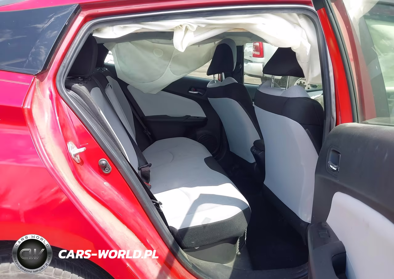 2021 Toyota Prius L Eco VIN:JTDKAMFU8M3147260 - 8