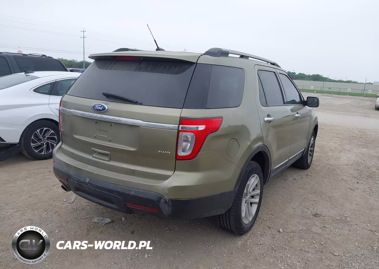 2012 Ford Explorer Xlt VIN:1FMHK8D85CGA60732 - 13