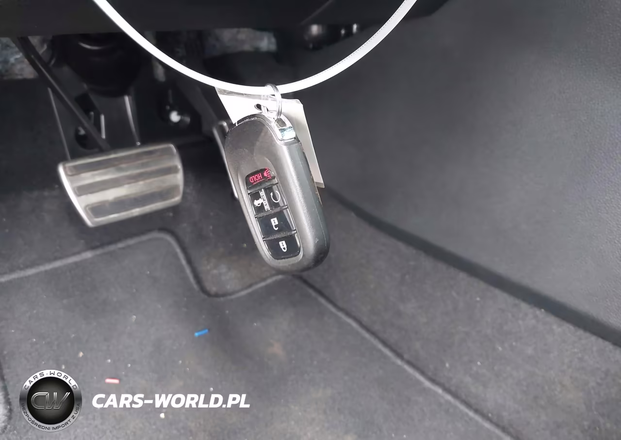 2025 Honda Accord Hybrid Sport VIN:1HGCY2F51SA062039 - 11