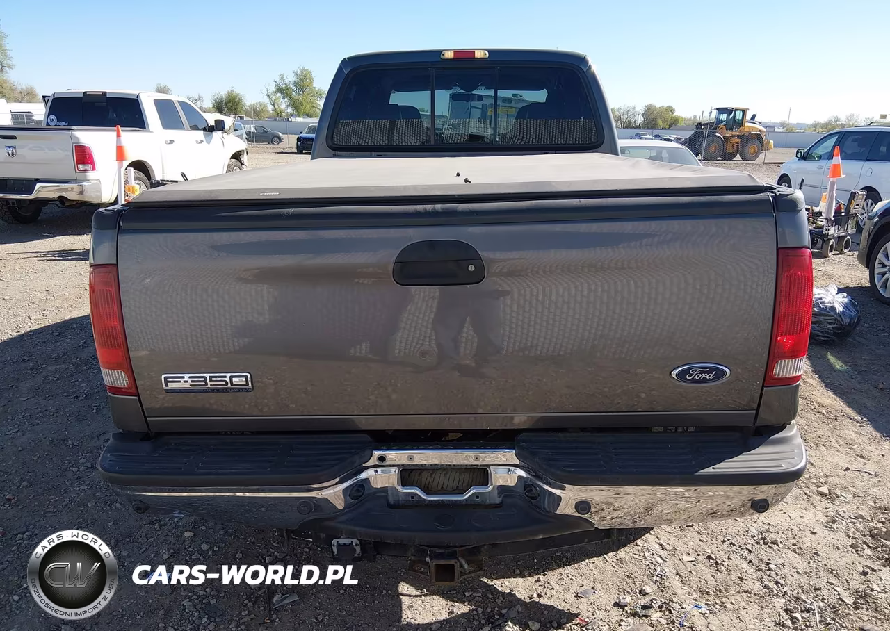 2005 Ford F-350 Lariat-Xl-Xlt VIN:1FTWW31P95EA10042 - 14