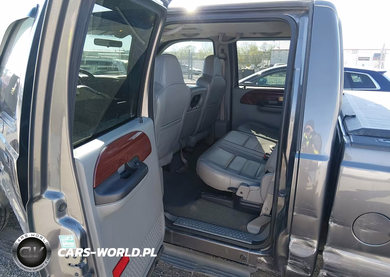 2005 Ford F-350 Lariat-Xl-Xlt VIN:1FTWW31P95EA10042 - 7