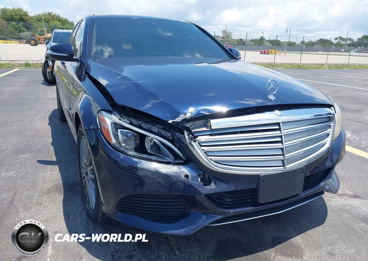 2015 Mercedes-Benz C 300 Luxury 4Matic VIN:55SWF4KB6FU034595 - 6