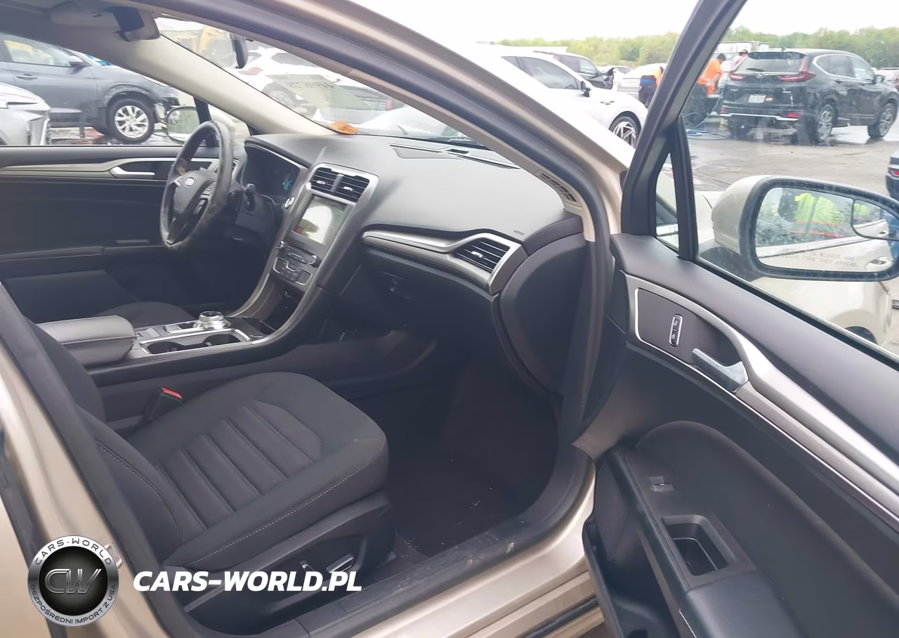 2018 Ford Fusion Se VIN:3FA6P0HD4JR201923 - 5