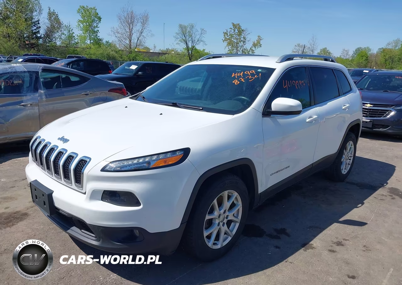 2017 Jeep Cherokee Latitude Fwd VIN:1C4PJLCB8HW642307 - 2