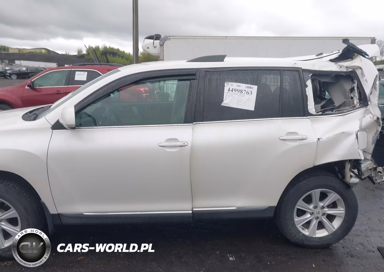 2012 Toyota Highlander Base V6 VIN:5TDBK3EH2CS160014 - 14
