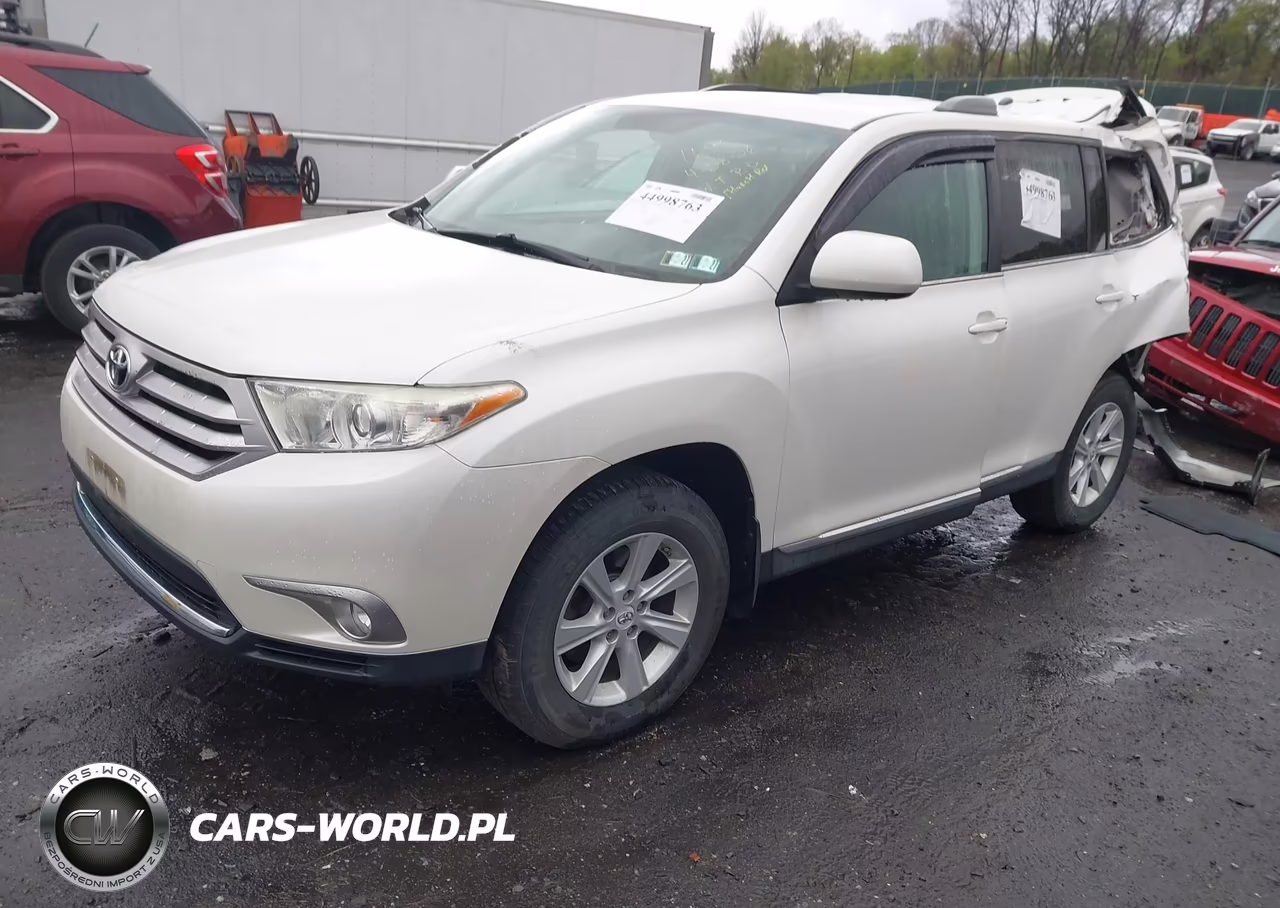 2012 Toyota Highlander Base V6 VIN:5TDBK3EH2CS160014 - 2