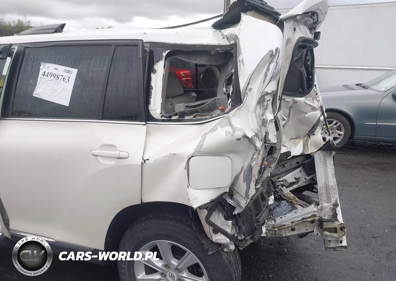 2012 Toyota Highlander Base V6 VIN:5TDBK3EH2CS160014 - 6
