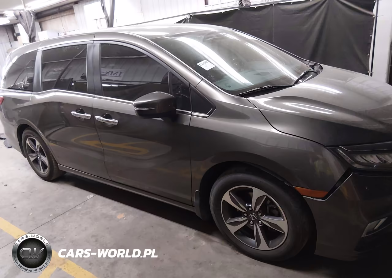 2020 Honda Odyssey Touring VIN:5FNRL6H88LB002225 - 14