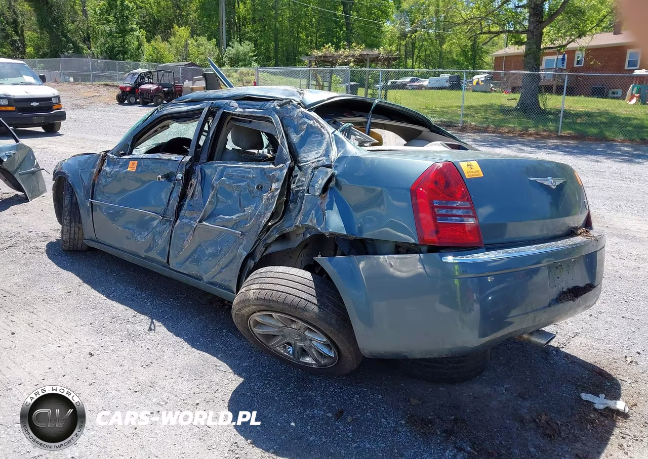 2005 Chrysler 300C VIN:2C3JA63H15H119351 - 3