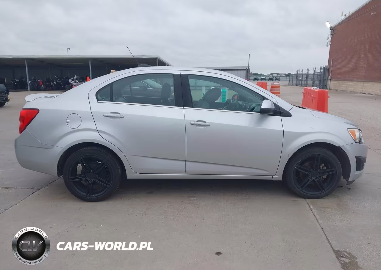 2015 Chevrolet Sonic Ltz Auto VIN:1G1JE5SB7F4146181 - 13