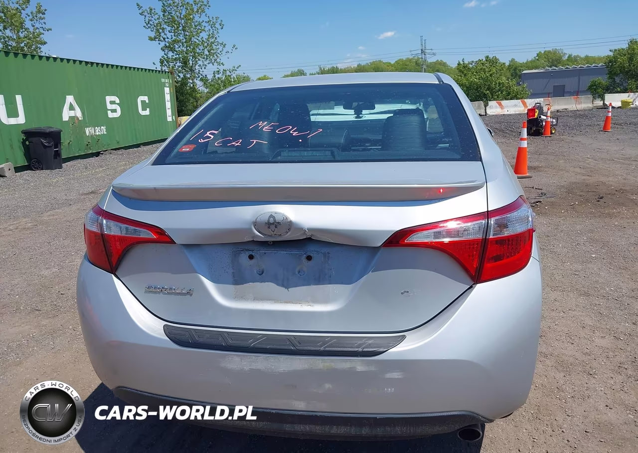 2015 Toyota Corolla S Plus VIN:2T1BURHE4FC230107 - 16