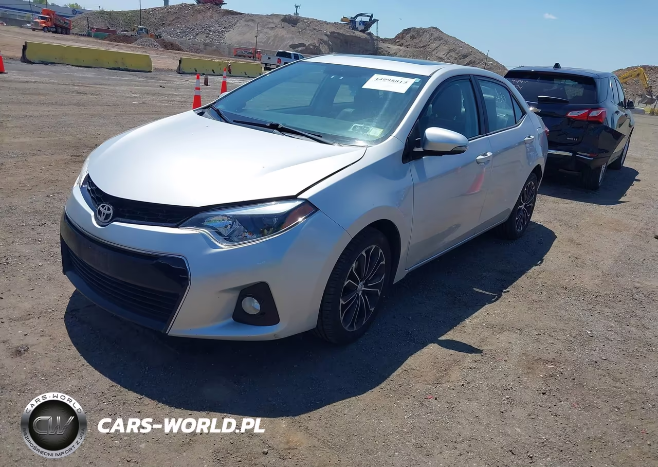 2015 Toyota Corolla S Plus VIN:2T1BURHE4FC230107 - 2