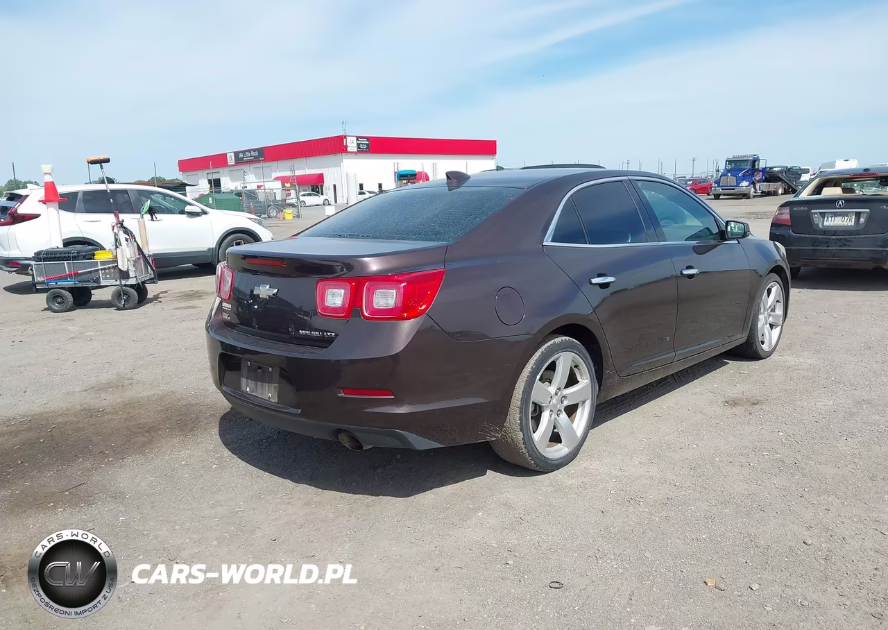2015 Chevrolet Malibu 2Lz VIN:1G11G5SX1FF250255 - 4