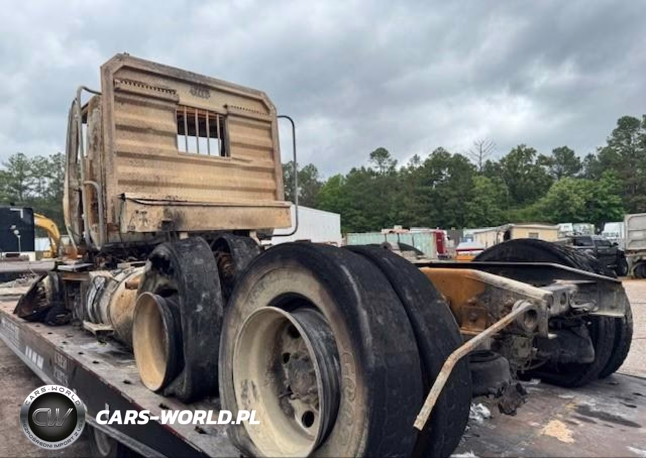 2017 International Prostar+ VIN:3HSDJAPR5HN473606 - 3