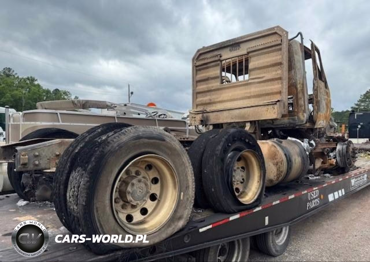 2017 International Prostar+ VIN:3HSDJAPR5HN473606 - 4