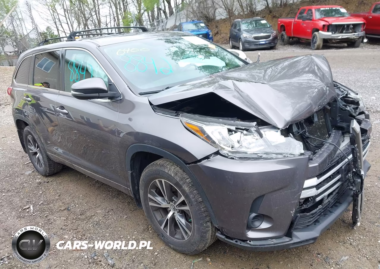 2017 Toyota Highlander Le