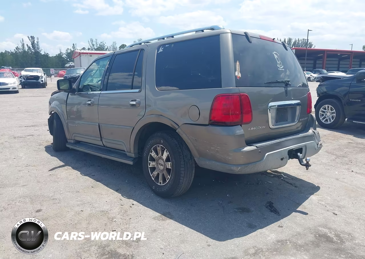 2004 Lincoln Navigator VIN:5LMFU27R04LJ09778 - 3