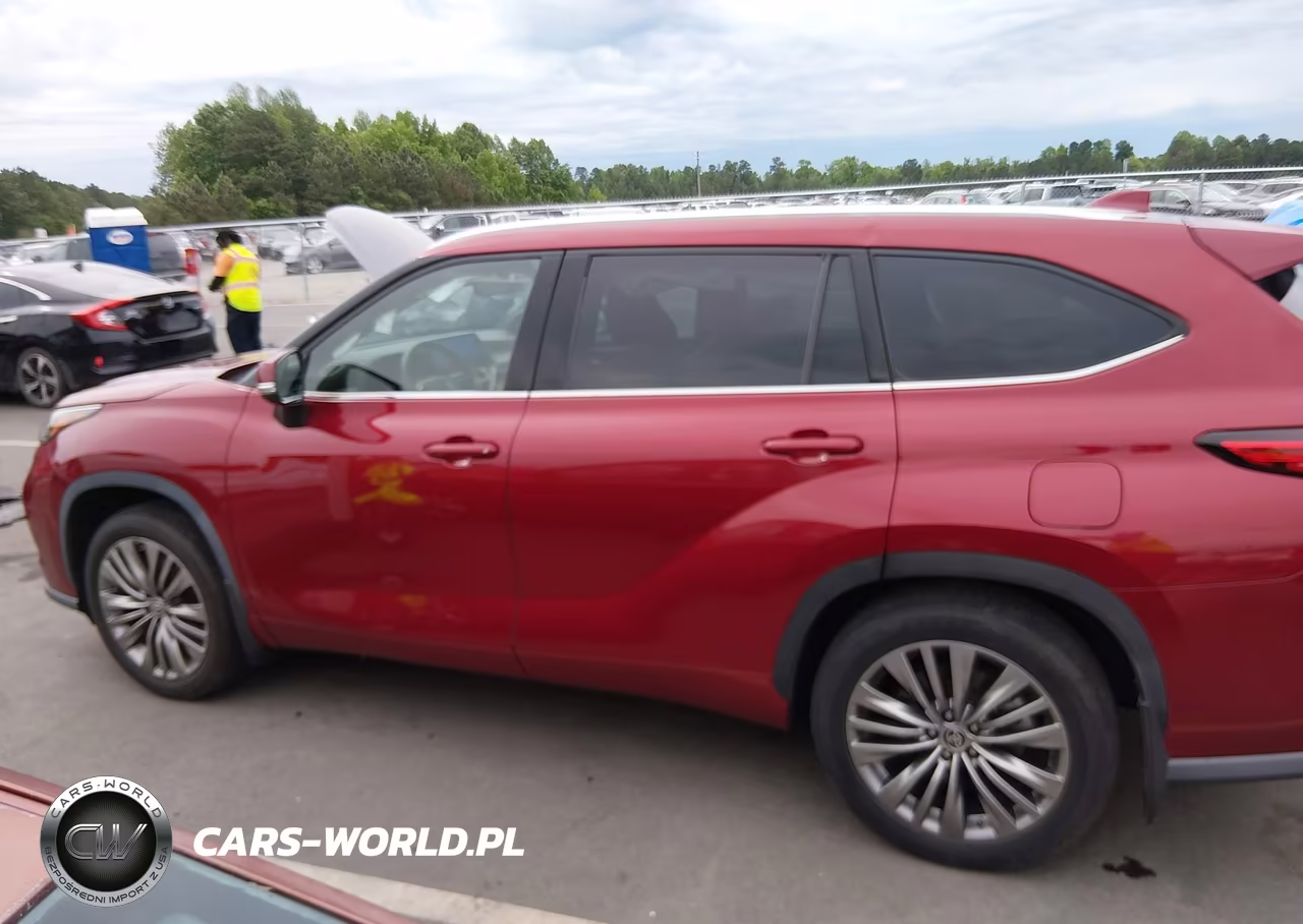 2020 Toyota Highlander Platinum VIN:5TDFZRBH7LS040083 - 14