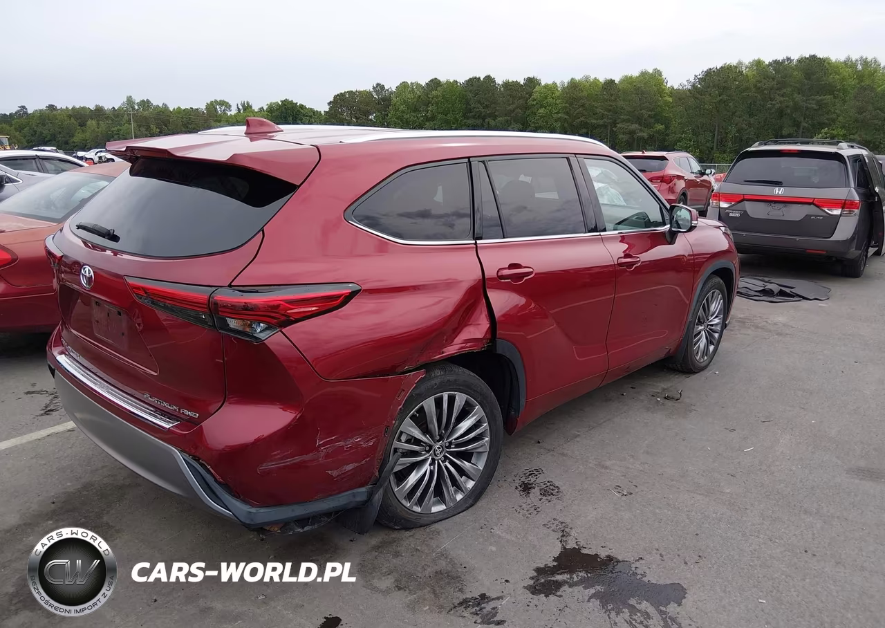 2020 Toyota Highlander Platinum VIN:5TDFZRBH7LS040083 - 4
