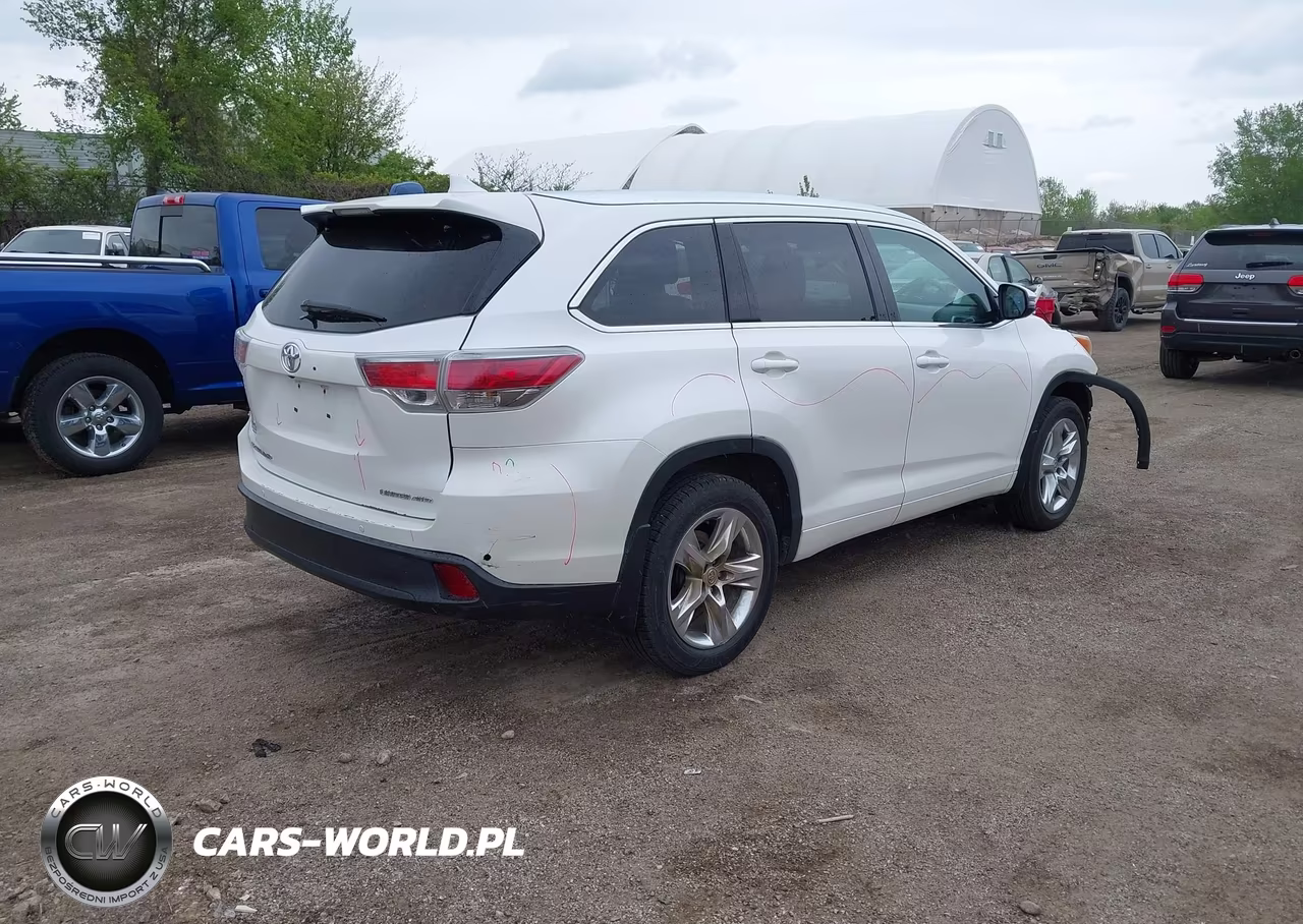 2015 Toyota Highlander Limited V6 VIN:5TDDKRFH8FS173011 - 4