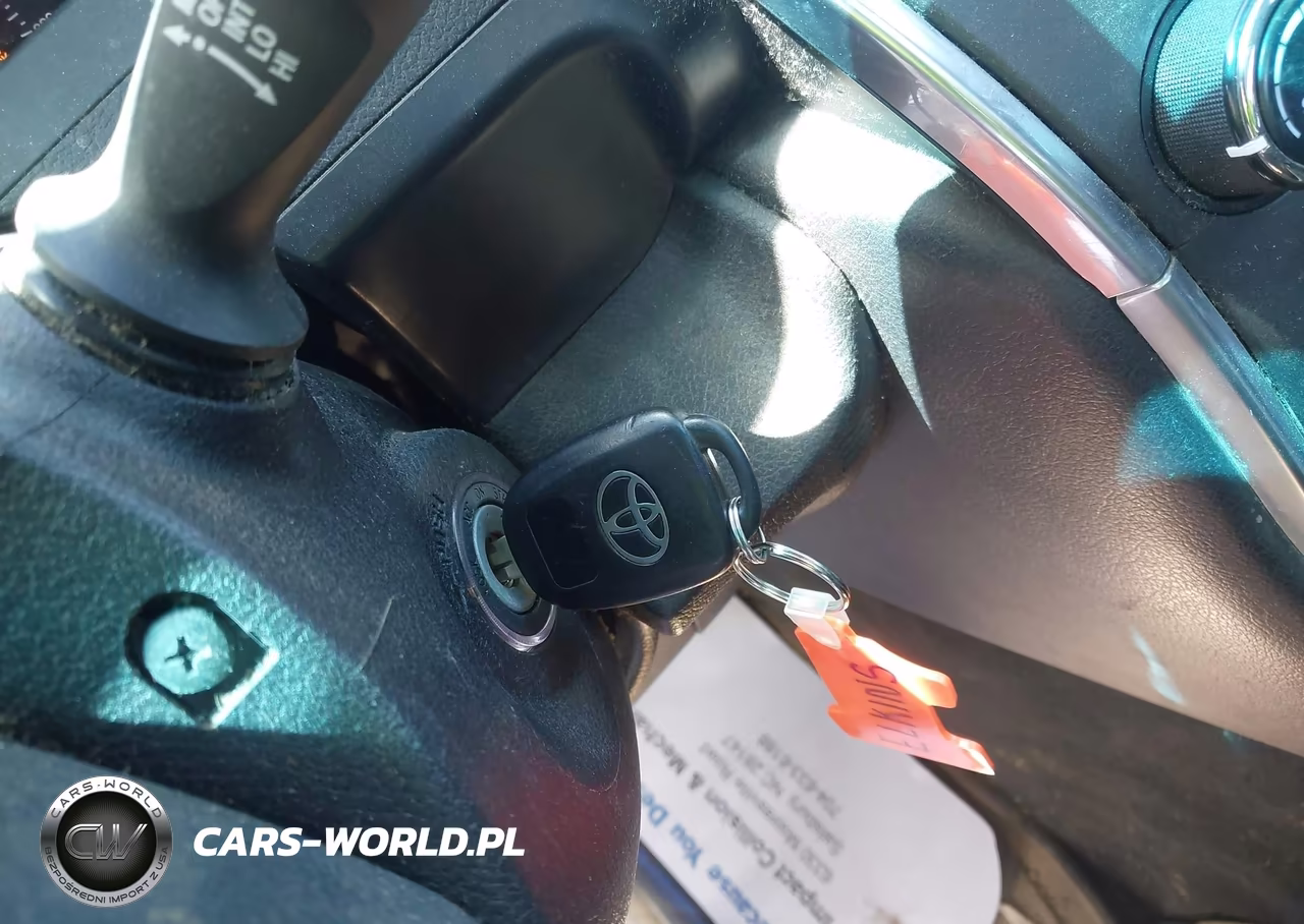 2017 Toyota Camry Se VIN:4T1BF1FK3HU330611 - 11