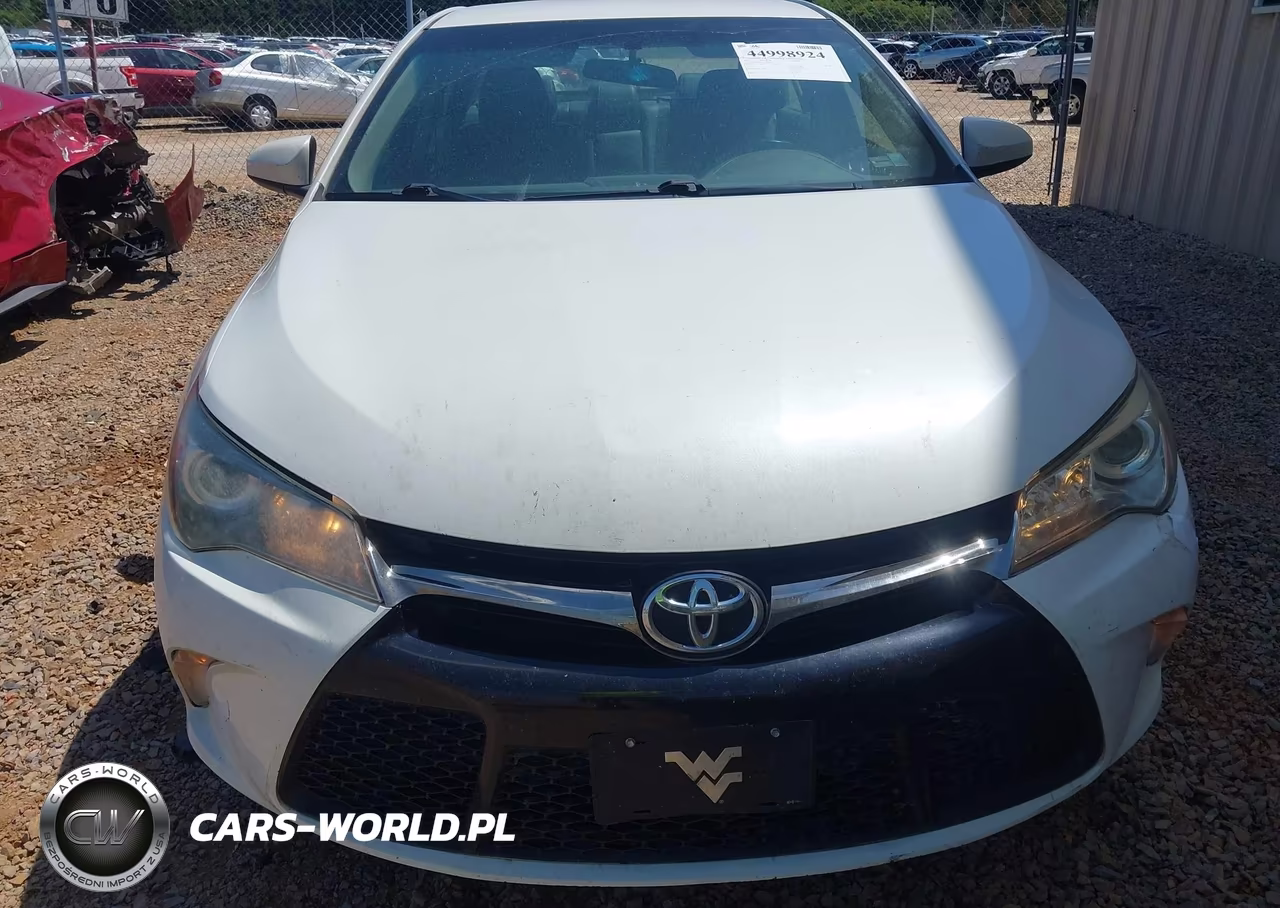 2017 Toyota Camry Se VIN:4T1BF1FK3HU330611 - 12